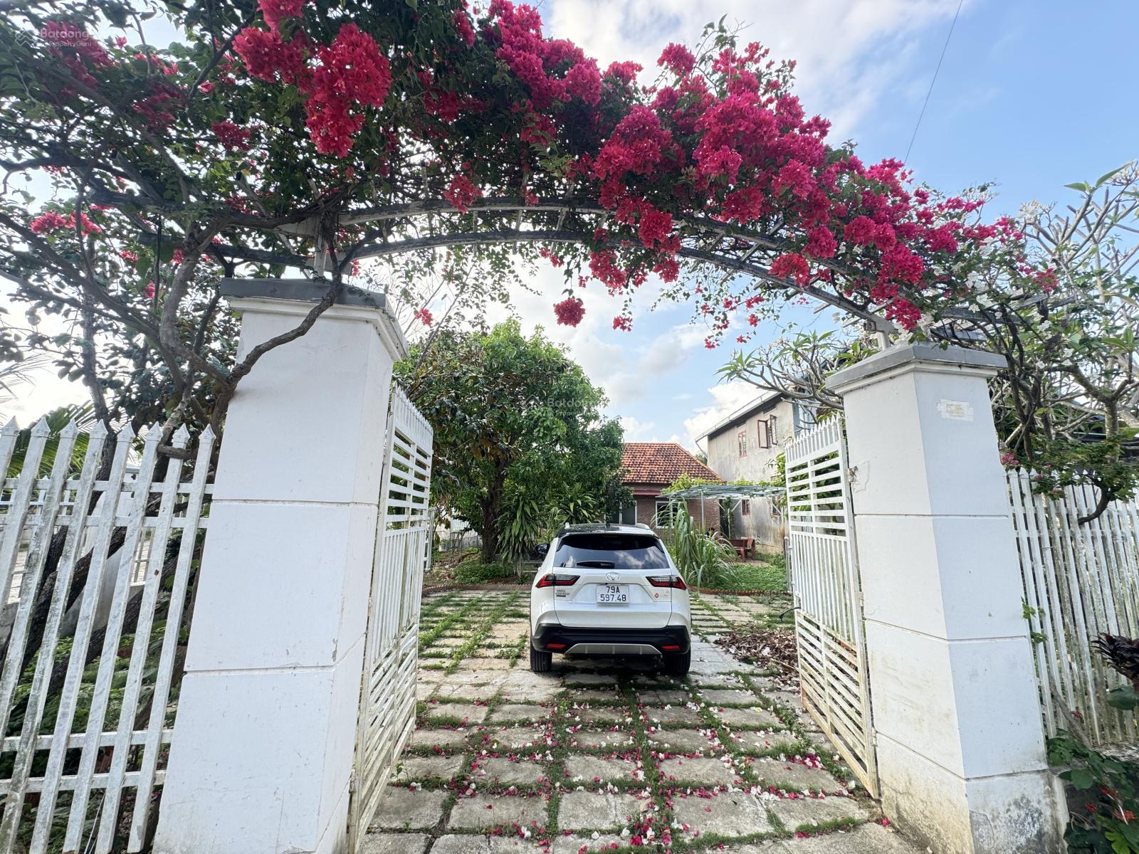 BÁN CĂN NHÀ VƯỜN XINH XẮN XÃ DIÊN AN - DIÊN KHÁNH ĐƯỜNG RỘNG 6.5M GIÁ CHỈ 10Tr/M2