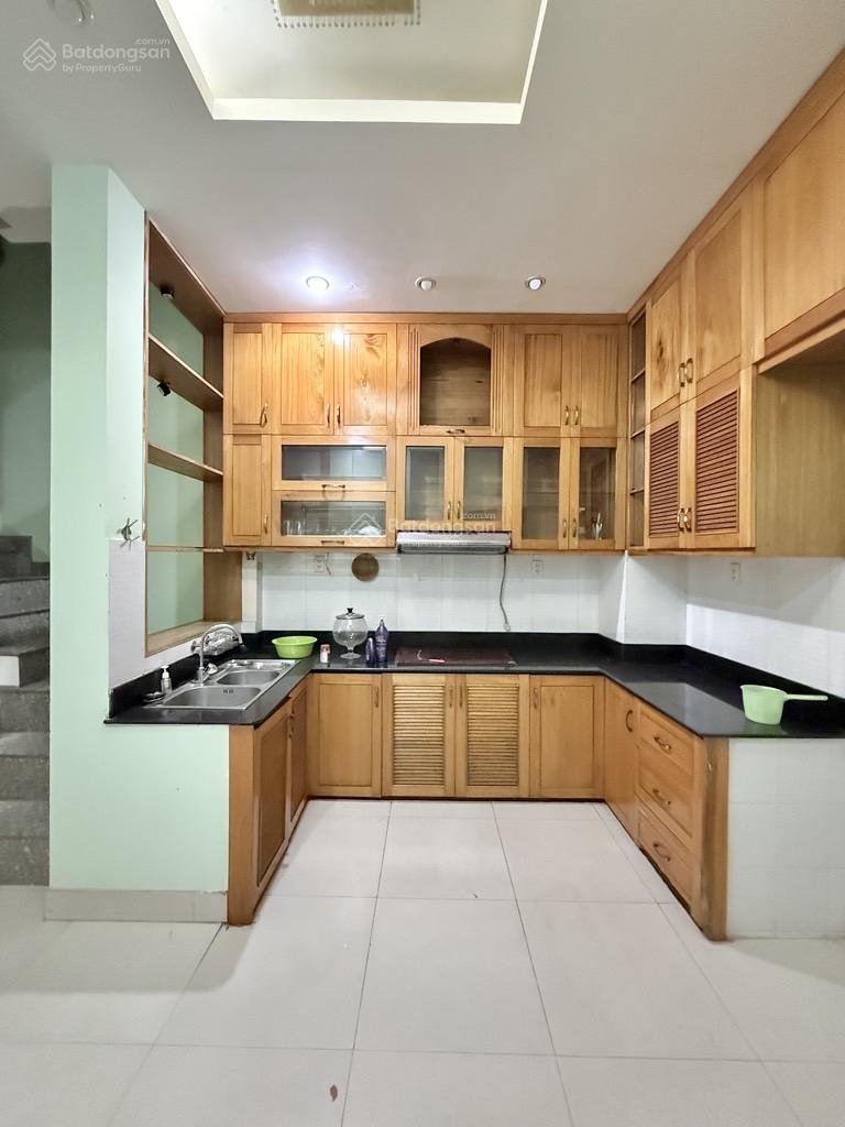 Bán nhà đẹp 5 tầng, 55m2, đường xe hơi Lý Thường Kiêt, Quận 11 ngay kế đại học Bách Khoa, nhỉnh 9tỷ