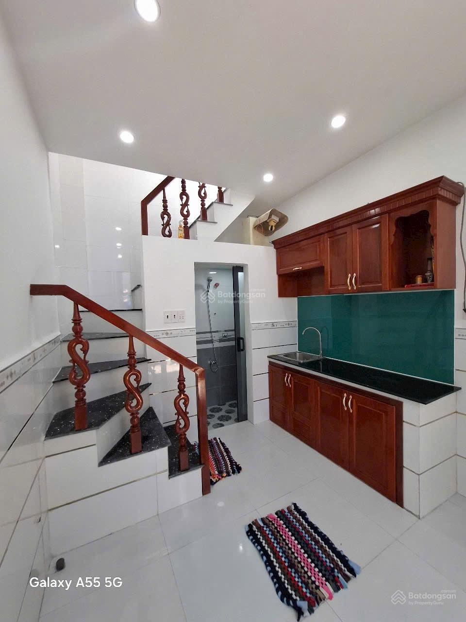Nhà Mặt tiền Phạm Văn Hai - Tân Bình