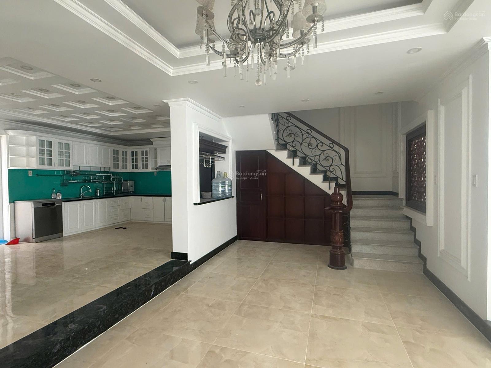 Em Quân!Cho thuê Biệt thự 6PN tại An Phú - An Khánh Quận 2 TDTSD ~700m2 Giá 75tr/tháng