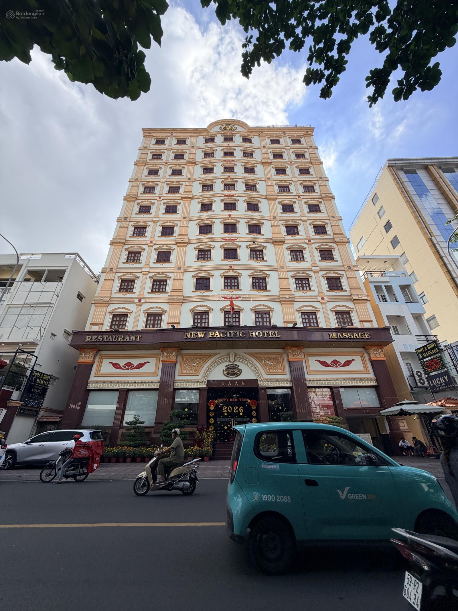 Siêu vị trí giá tốt Tòa Nhà Yersin, Phường Cầu Ông Lãnh, Quận 1, 8.5x17, 145m2, HDT 350tr, chỉ 110