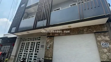 Bán gấp căn hộ mini 14PN, 14VS tại đường Bà Thau, xã Tân Kiên, Bình Chánh, 7,5 tỷ, 147m2.