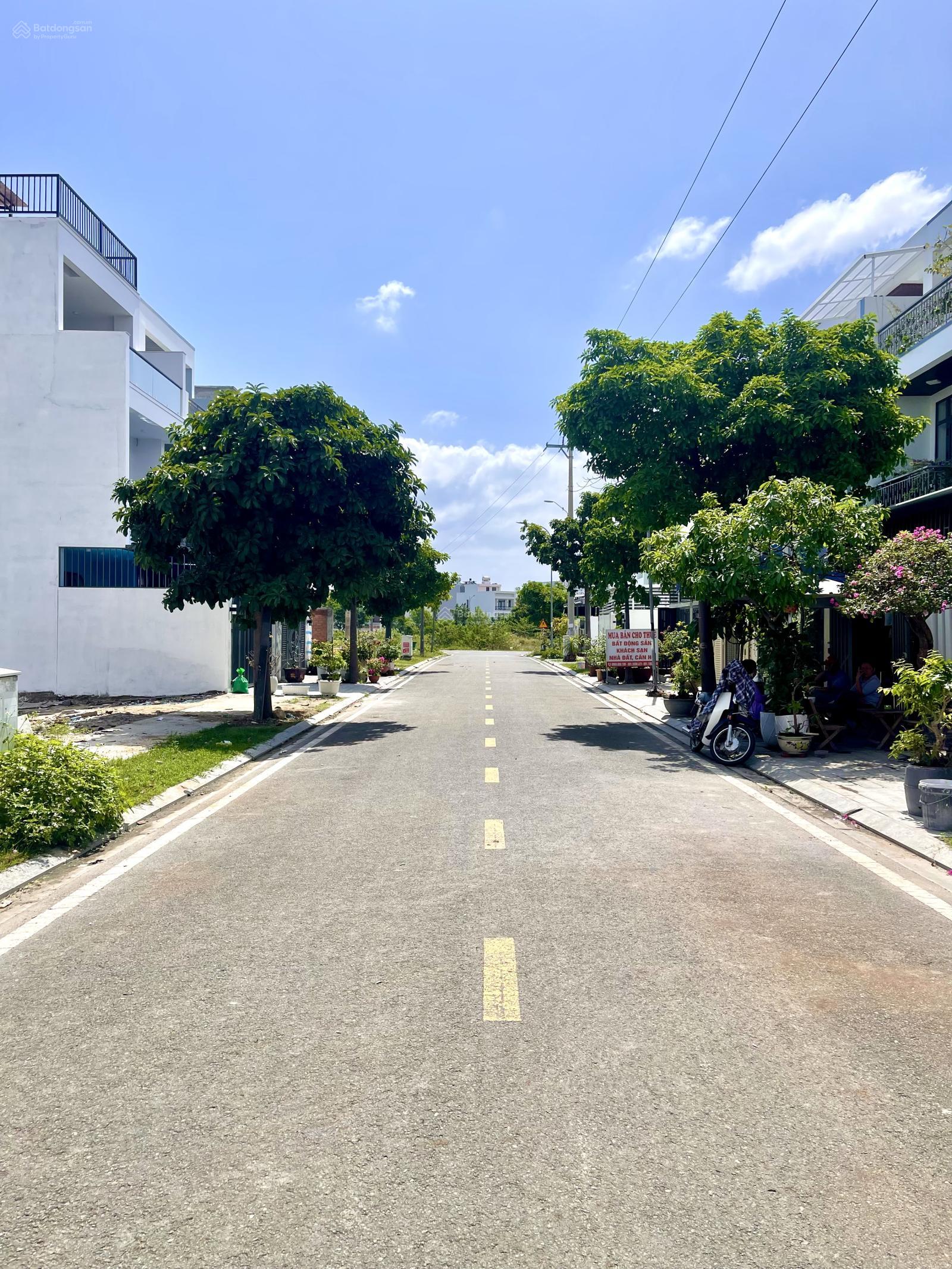 Bán đất gói 7-Mỹ Gia đường thông qua gói 8-Đông Bắc, giá tốt đầu tư.