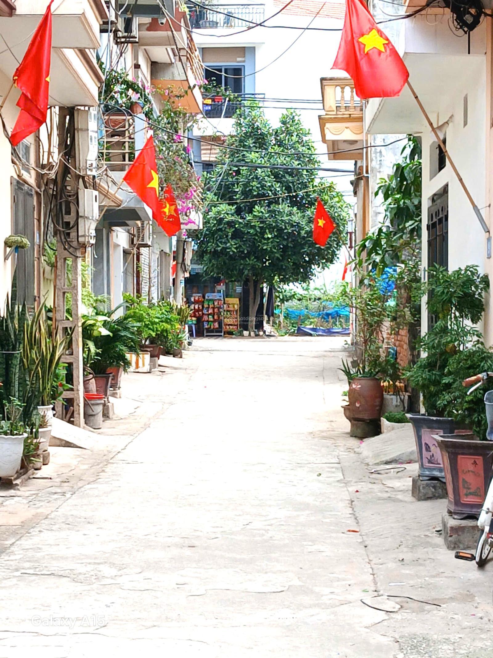 Siêu phẩm ! đất Di Trạch 58m2 - 2 mặt ngõ trước sau - ô tô chạy vòng quanh - giá cực êm