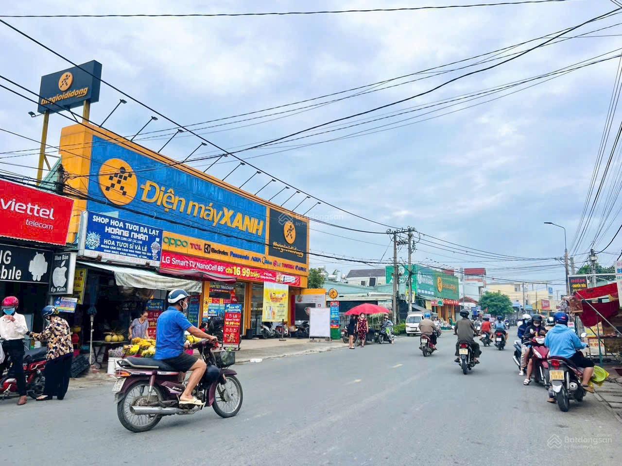 Bán Gấp Đất Biệt Thự Lavender 10x18m ngay trung tâm dự án cạnh Quán Phố Ốc Chú Nam, TT 889tr sở hữu Bán Gấp Đất Biệt Thự Lavender 10x18m ngay trung tâm dự án cạnh Quán Phố Ốc Chú Nam, TT 889tr sở hữu