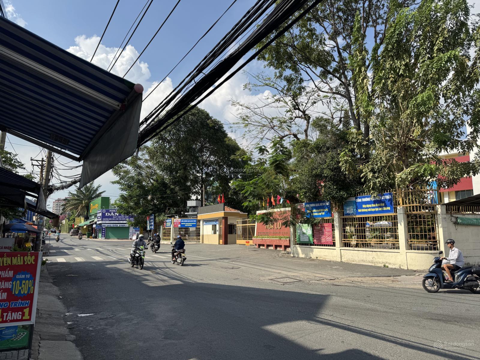 Hàng hiếm! Chỉ 5 tỷ bán nhà HXH đường Quang Trung - ngay trường Hoa Lư