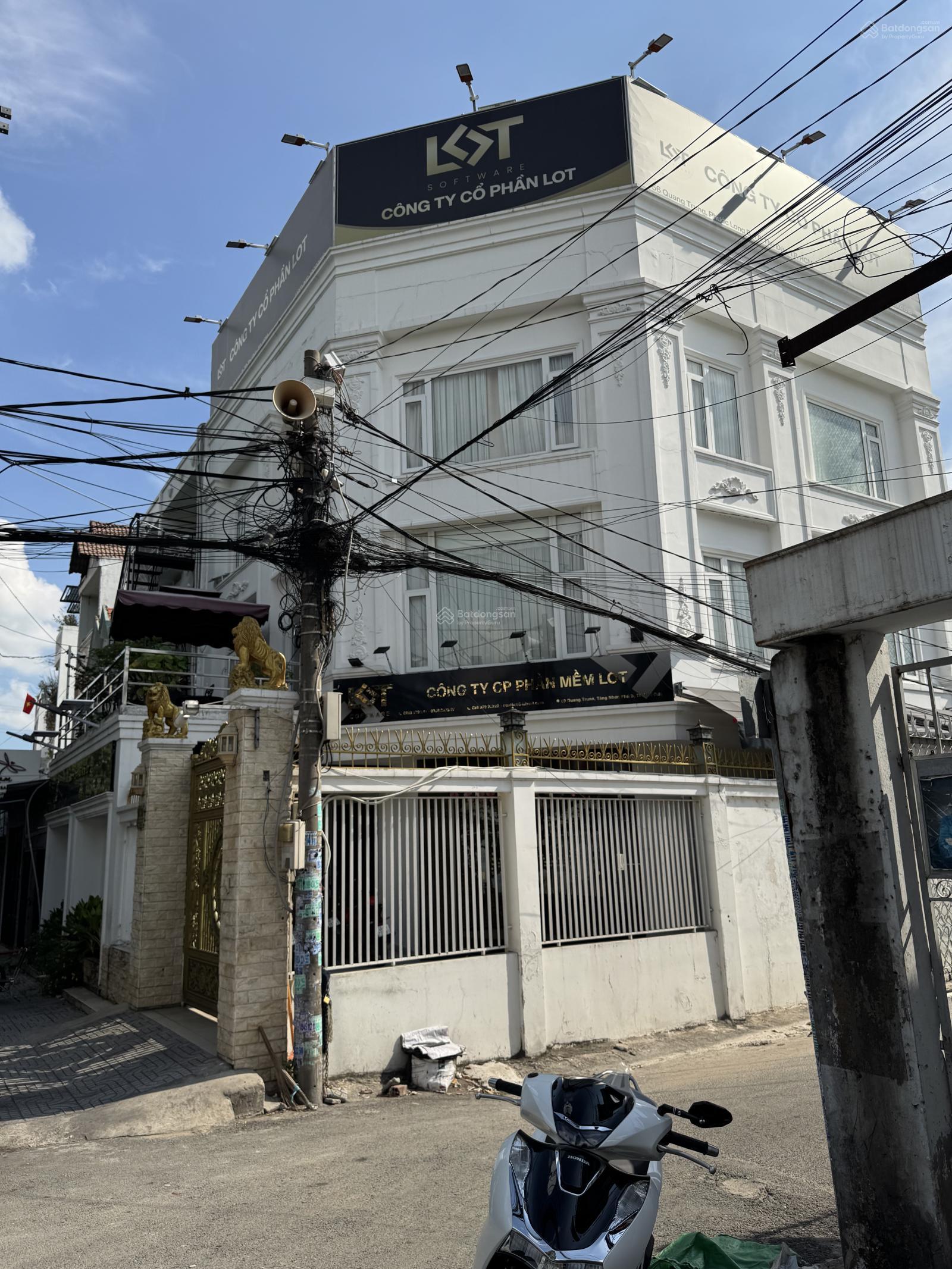 Hàng hiếm! Chỉ 5 tỷ bán nhà HXH đường Quang Trung - ngay trường Hoa Lư