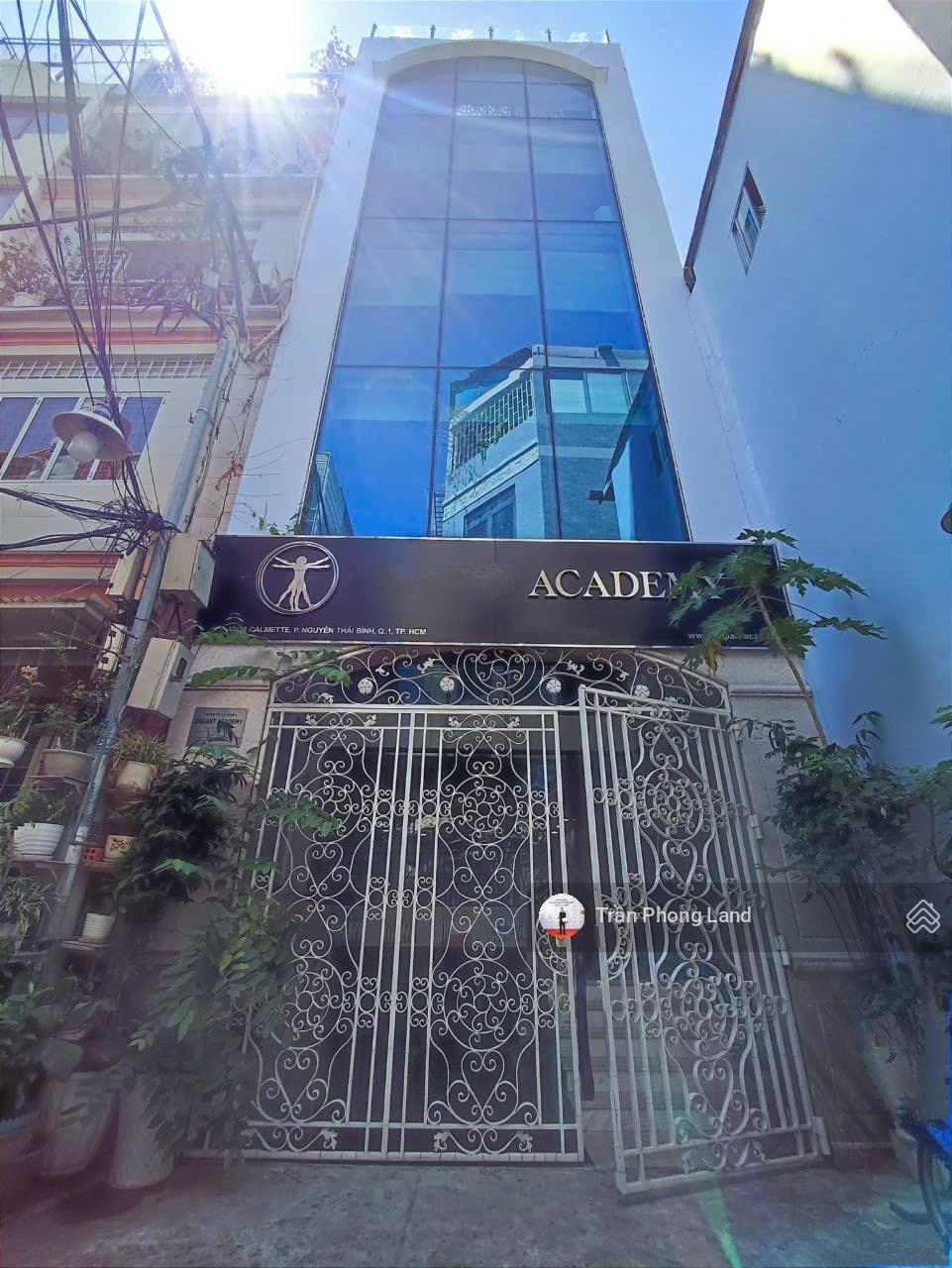 Chính chủ gửi bán nhag hẻm xe hơi 40/38 Calmette, P. Nguyễn Thái Bình, Q1, 4.8x16.2m, 0938 140 ***