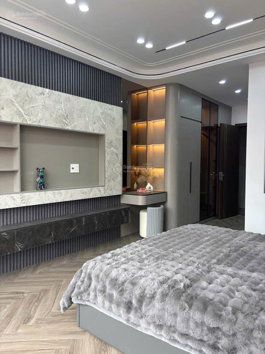 HOT! NHÀ MỚI NGUYỄN ĐỨC CẢNH 5 TẦNG THANG MÁY - SÁT PHỐ - FULL NỘI THẤT - 43M CHỈ 14.X TỶ