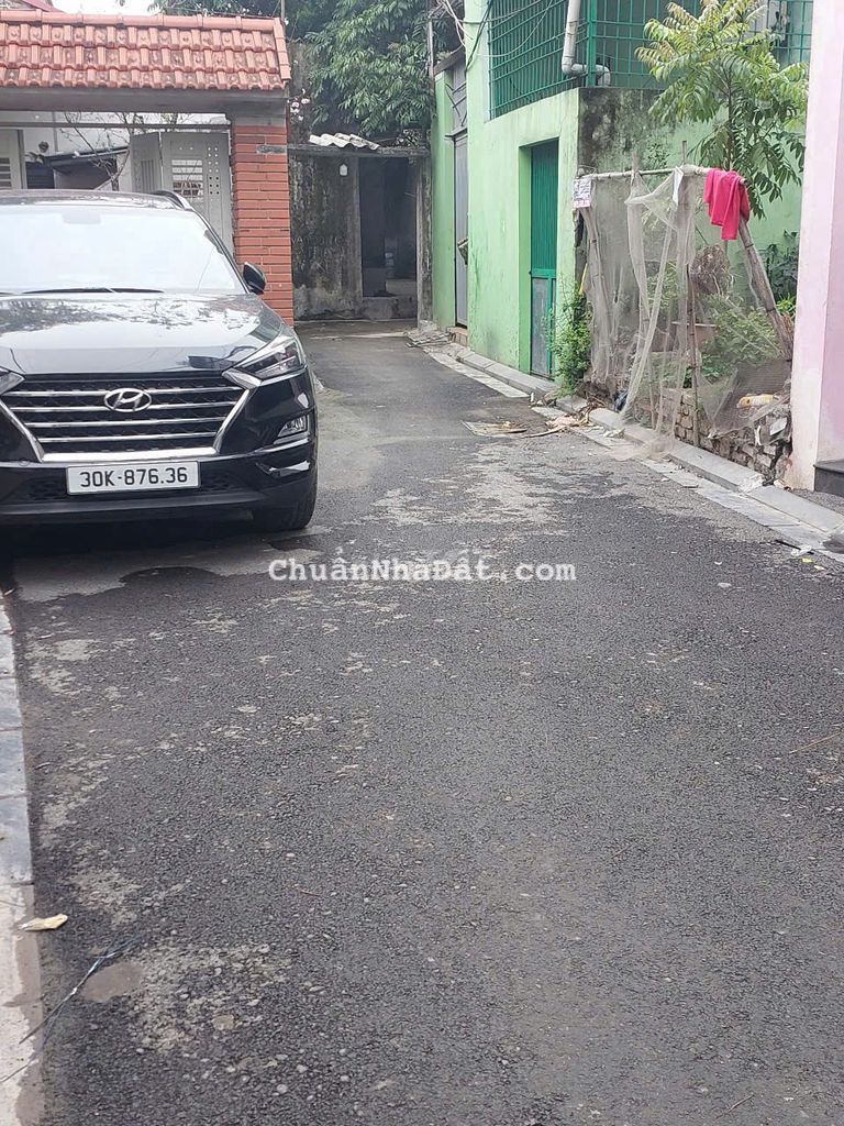 Bán đất sổ đỏ diện tích 50,1m2 tặng nhà C4 tại  Kim Chung, Đông Anh