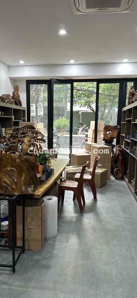 Cho Thuê MBKD, có vỉa hè Dt 39m