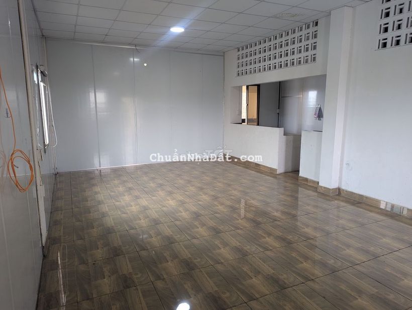 Em cho thuê nhà trọ 40m2, yên tĩnh thoáng mát, gần chợ thuận tiện