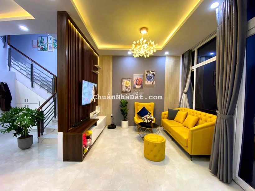 Bán nhà đất cạnh Galaxy Quận 12