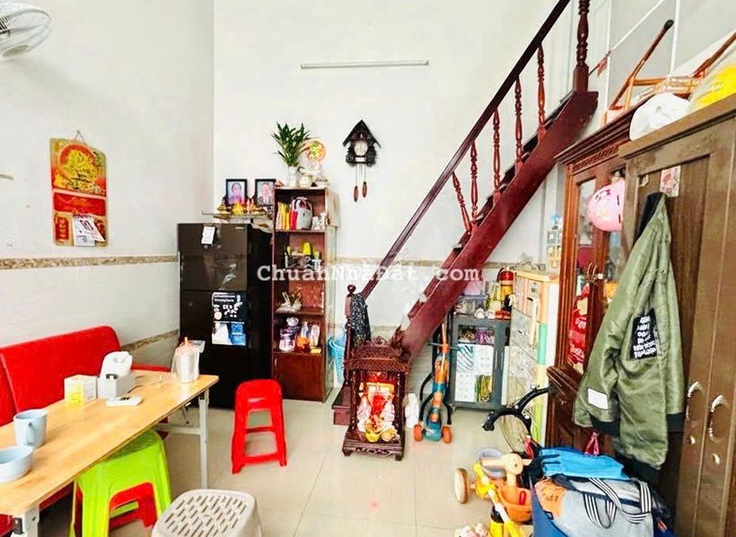 Chỉ "92tr/m2" - Bán đất tặng nhà 2 tầng 58m2 - Ngang khủng 10m P.11