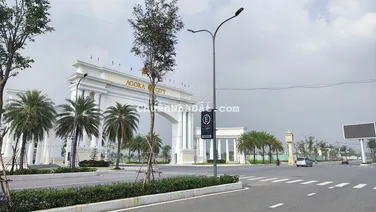 Bán nền đất Agora City 108m2 ngang 6m SHR sang tên ngay hỗ trợ bank