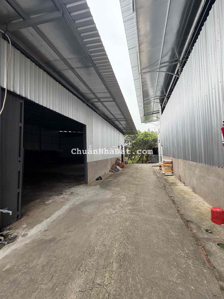 Kho 10x15m giáp KDC Hưng Phú 2