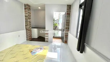 CHO THUÊ STUDIO BAN CÔNG GẦN NGÃ TƯ PHÚ NHUẬN - PHAN XÍCH LONG