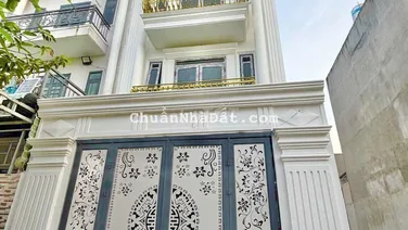 Nhà 3 lầu hoàn công nội thất cao cấp