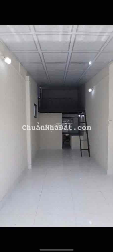 KIOT dĩ an siêu rộng mặt tiền đường xe tải vị trí đẹp trung tâm