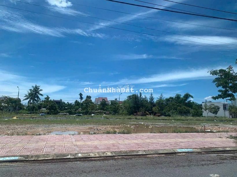 CẦN BÁN LÔ ĐẤT MẶT TIỀN GẦN HỘI AN 126M - GIÁ 2,1 TỶ