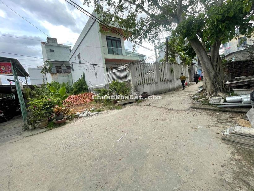 MÌNH CHÍNH CHỦ BÁN ĐẤT NGAY NGÃ TƯ HÀ LAM, Có HH CHO NGƯỜI GIỚI THIỆU