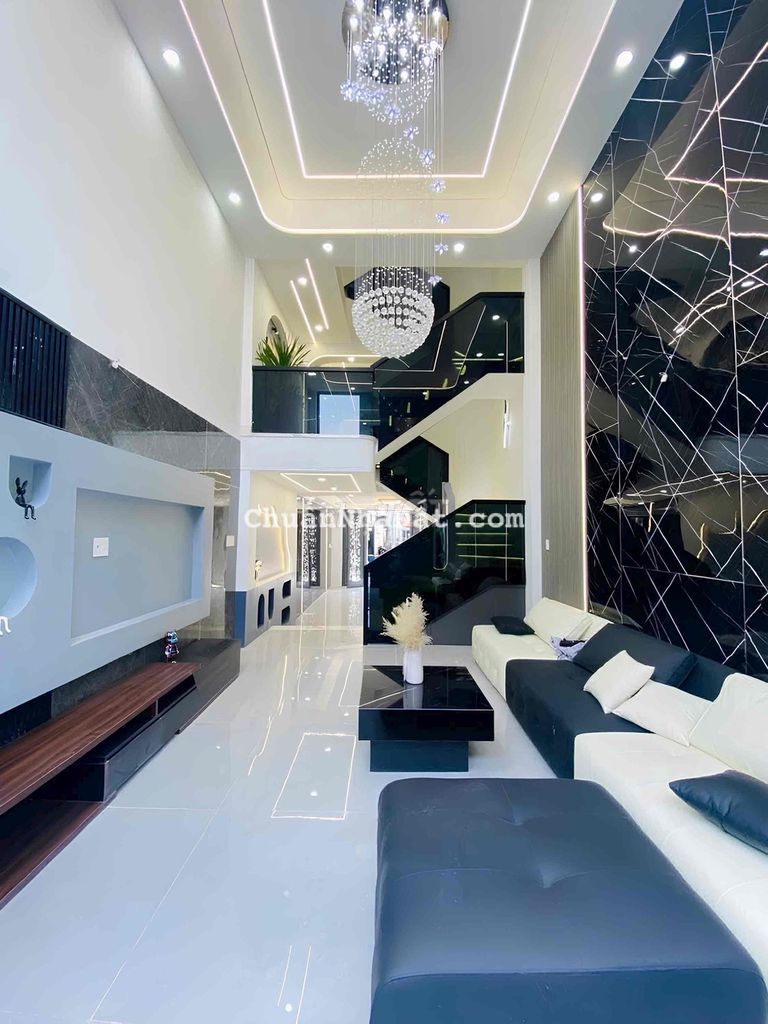 👉👉Đường Xe Hơi 7m Thông - Nhà Đúc 5 Tầng, DT: 4x17 (68m2), Cạnh TênLửa