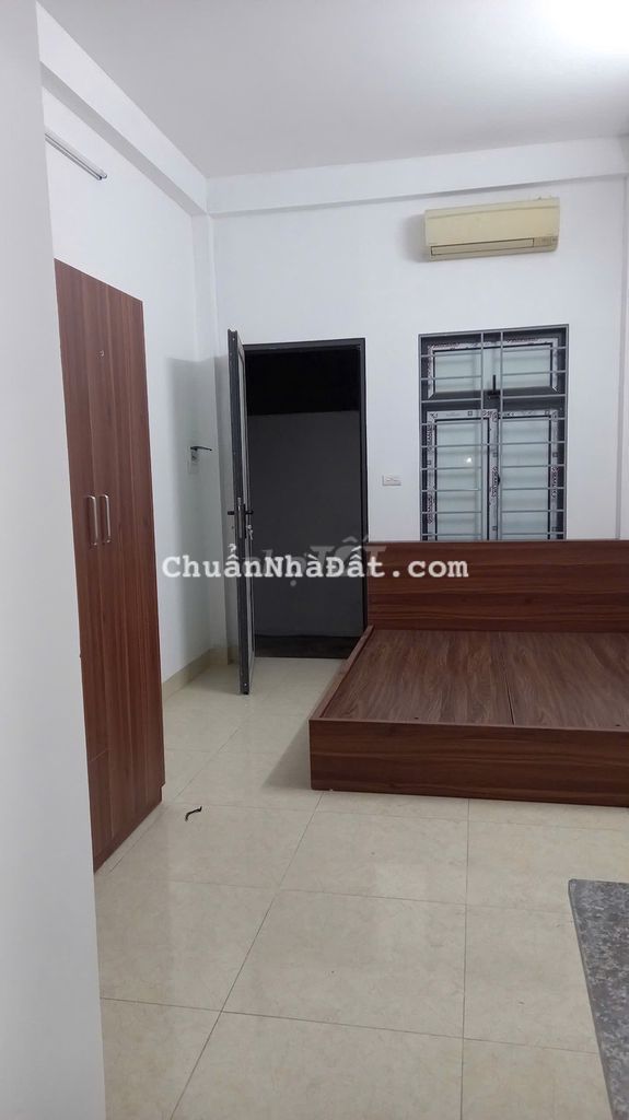 Phòng trọ mới xây 220 Định Công Thượng