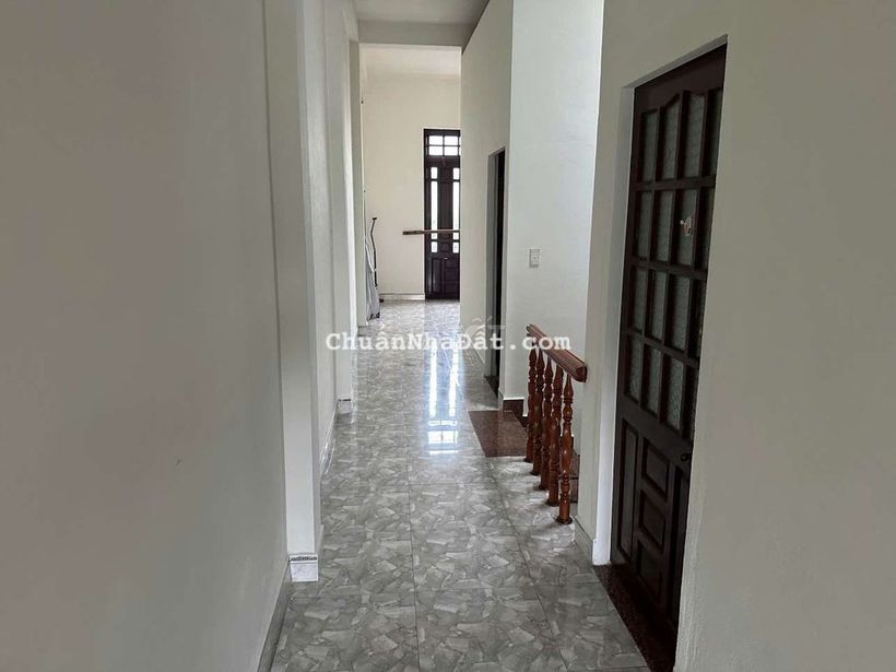 Chủ cần bán gấp nhà 2tầng đường Nguyễn tuyển ngủ hành Sơn TPĐN