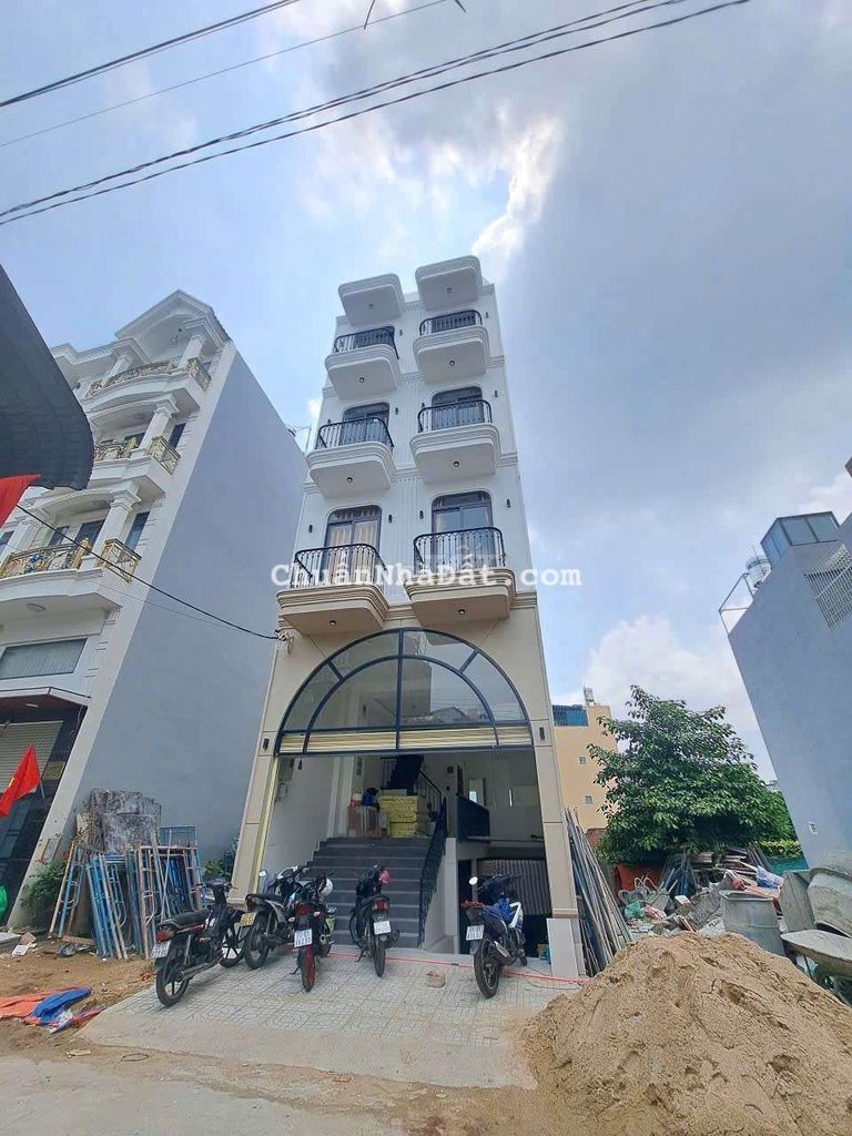 CHDV 12 phòng cho thuê khoán 35tr dt 5x20 ngay Nguyễn Ảnh Thủ giá 10ty