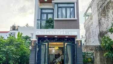 Bán nhà 2 lầu 4PN khu Công Trình 8, kế toà nhà MOBIFONE Cần Thơ 63,2m2