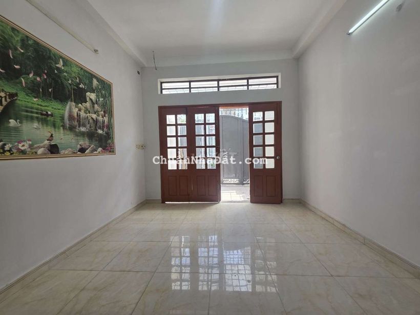 Nhà 2 Tầng 60m2 (4x15) MT nhựa 8M, Vỉa Hè, SHR 2025, Nhỉn 3 ĐÔNG TL