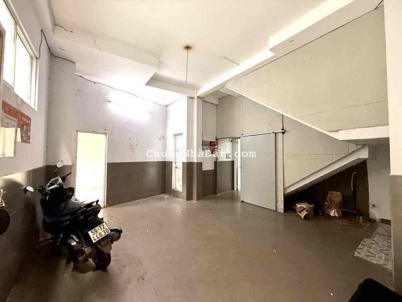 Căn hộ dịch vụ 12PN, DT ổn đinh, 4 Tầng, BTCT