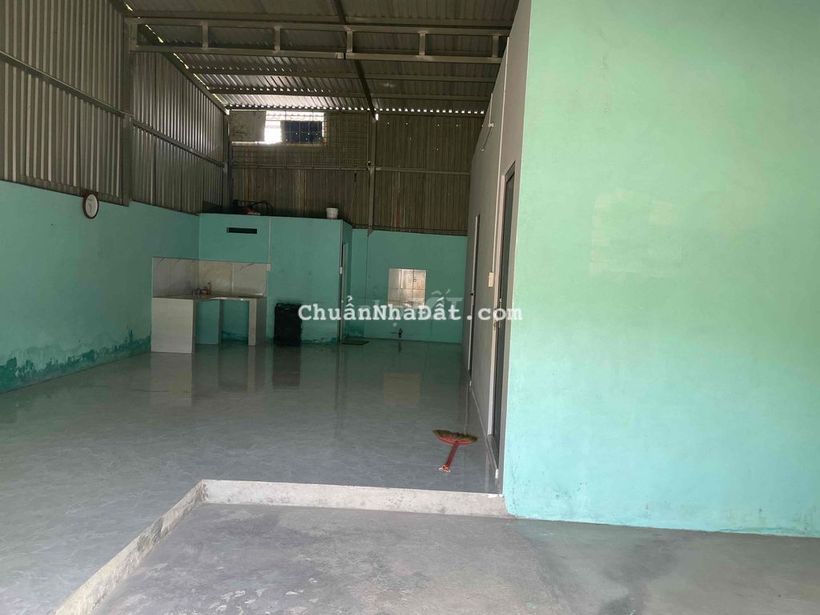 cho thuê kho ai cần liên hệ minh nhé