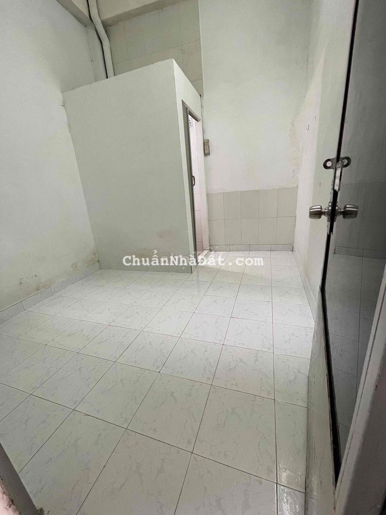 phọng trọ giá rẻ phạm thế hiển