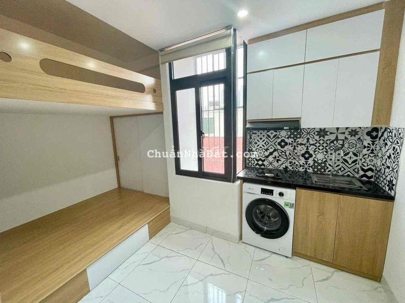 Cho thuê CCMN Láng Hạ, thang máy, full đồ, 20m2 giờ giấc thoải mái