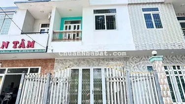 NHÀ MẶT TIỀN 1 trệt 2 lầu KCN HOÀNG QUÂN BÌNH MINH CẦN THƠ