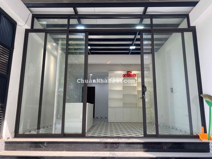 MẶT BẰNG KINH DOANH NGAY EMART PHAN HUY ÍCH