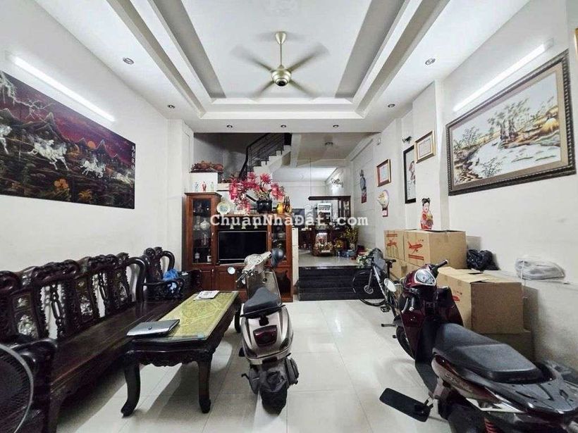 BÁN NHÀ CHỢ TÂN HƯƠNG - 5,5M X 17M - 4 TẦNG NT ĐẸP - GIÁ CHỈ 8,2 TỶ