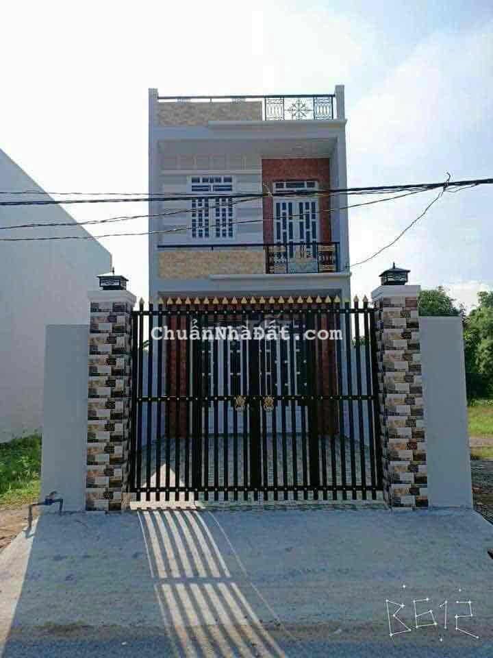 BÁN GẤP NHÀ 1 TRỆT 1 LẦU ĐƯỜNG TỈNH LỘ 826