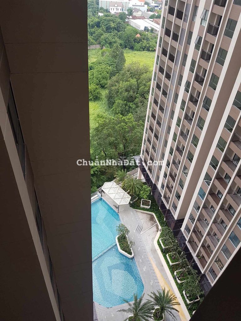 HOT!!! Studio cho thuê 4tr2 có máy lạnh cọc 1 tháng ở liền được