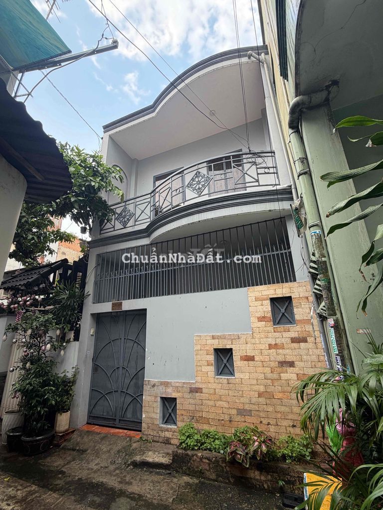 Chính chủ bán 210/18/08 CMT8, Q3 cập nhật mới 65m2