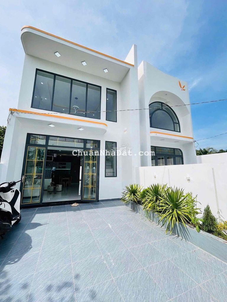 nhà phuoc lý cách chợ bình chánh 2km..3pn, giá cực mềm