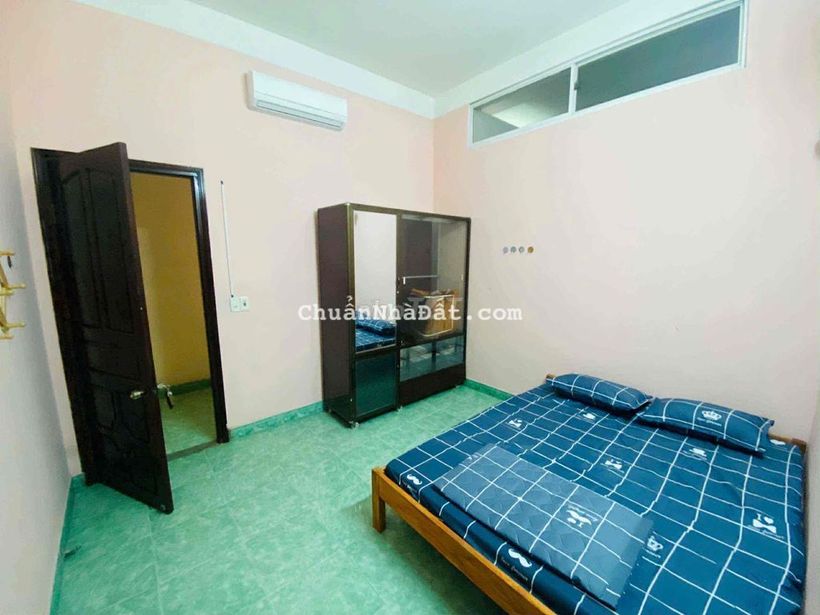 phòng trọ cách đông á 1,6km