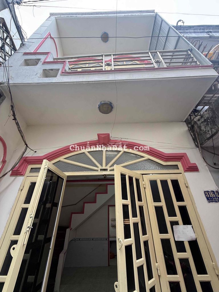 cho thuê nhà nguyên căn điện nước chính