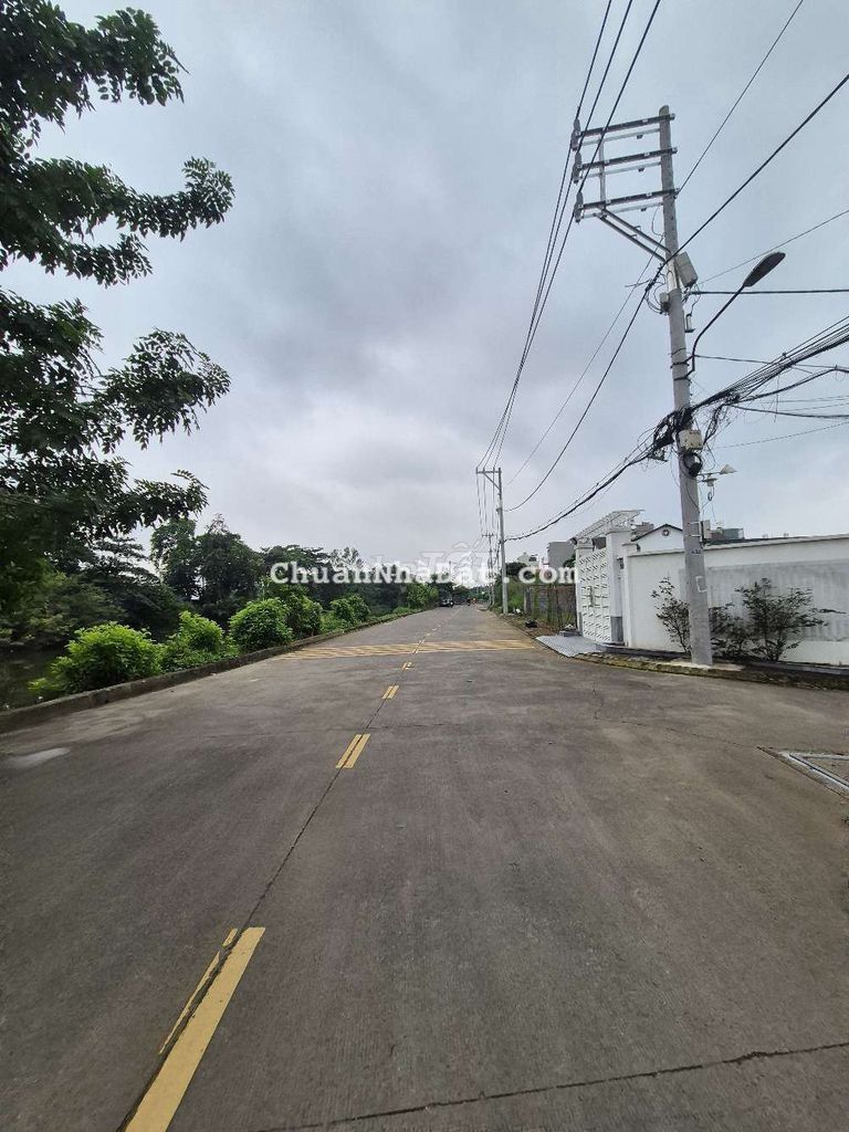 Đất 5x20 Full Thổ Cư 1/TL37 , Đường betong 8m