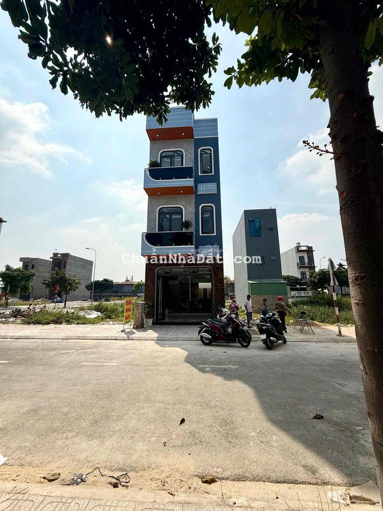 Nhà phố full nội thất cao cấp