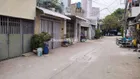 5 tỷ 800 thương lượng, nhà 2 tầng, đường 7 mét thông,diện tích: 4 × 18
