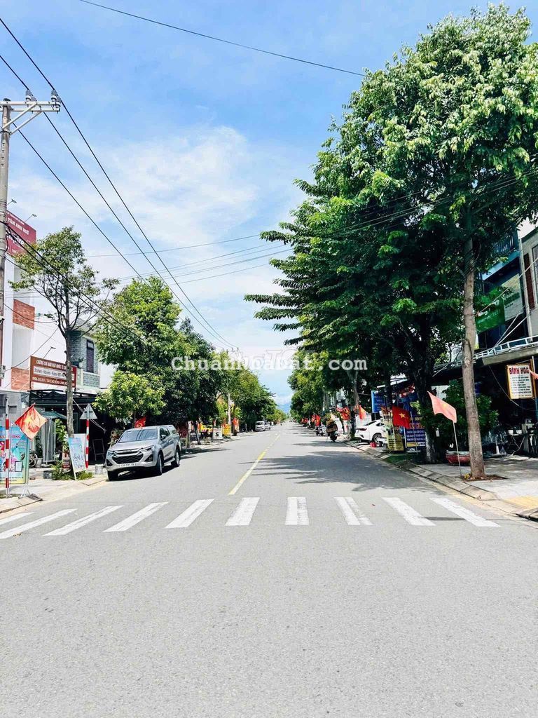 Cần Bán Đường 10m5 -Cao Hồng Lãnh-Trục Kinh Doanh -Gần Mai Đăng Chơn