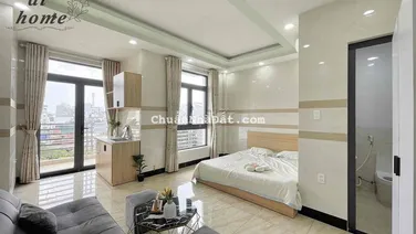 STUDIO BAN CÔNG GẦN AEON/CÔNG VIÊN NHÀ MỚI 30m2 FULL NỘI THẤT NEW NEW