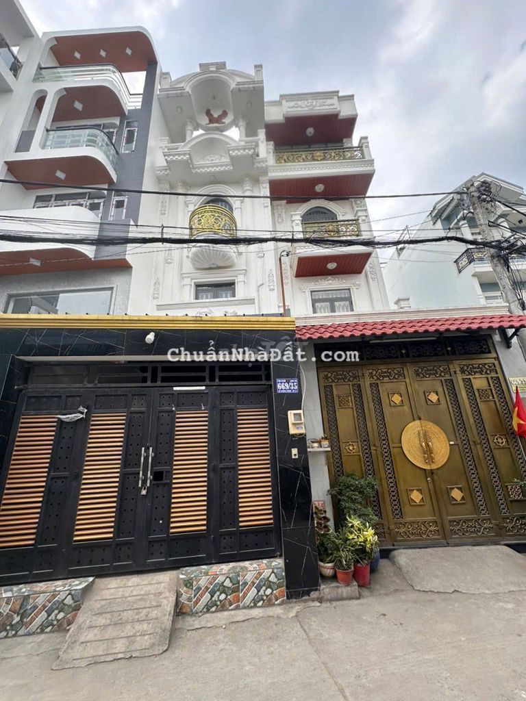 Bán nhà mới hẻm ô tô, An Dương Vương, 4 x 17m, 4.5 tấm, 7.5 tỷ.